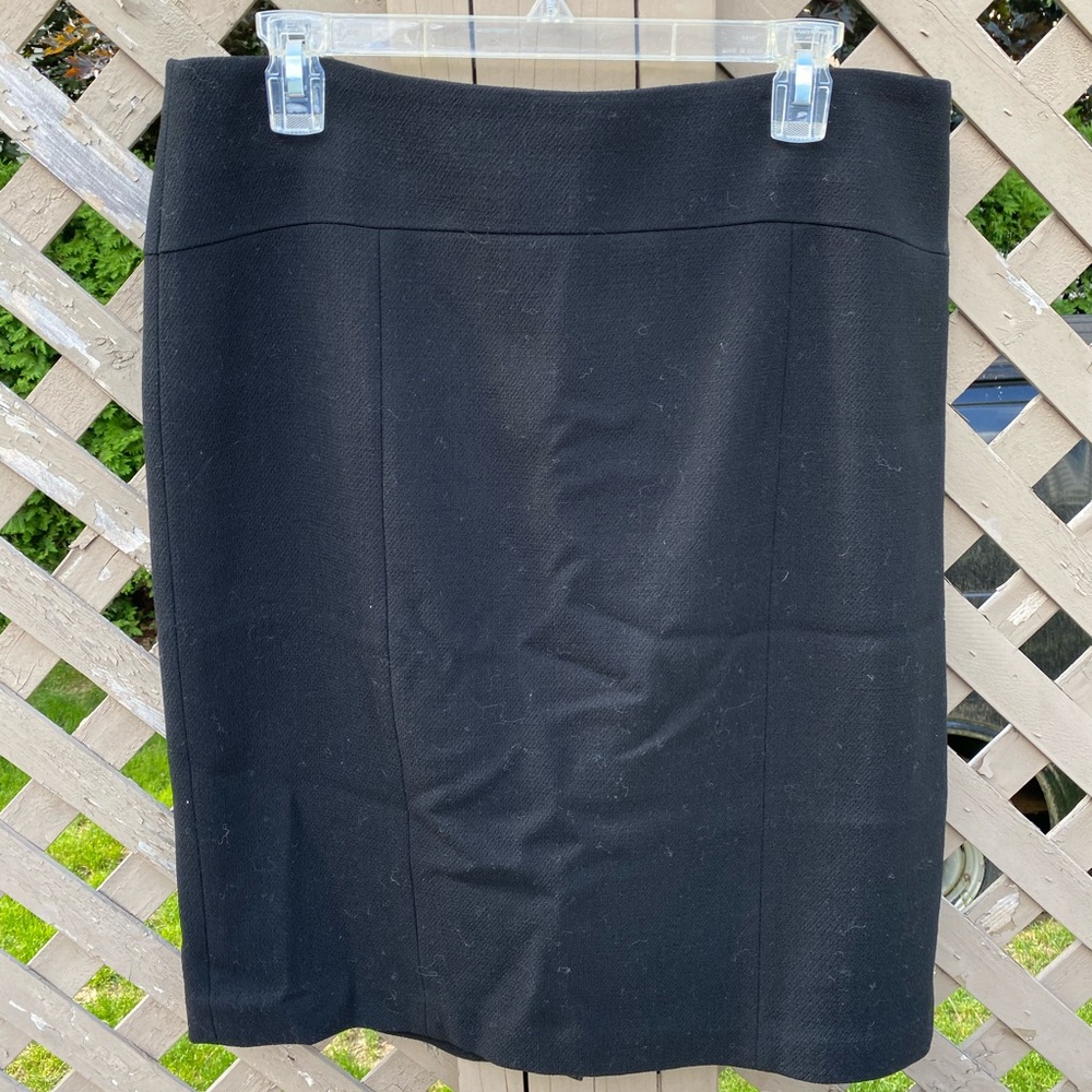 Ann Taylor Classic Black Pencil Skirt - size 14